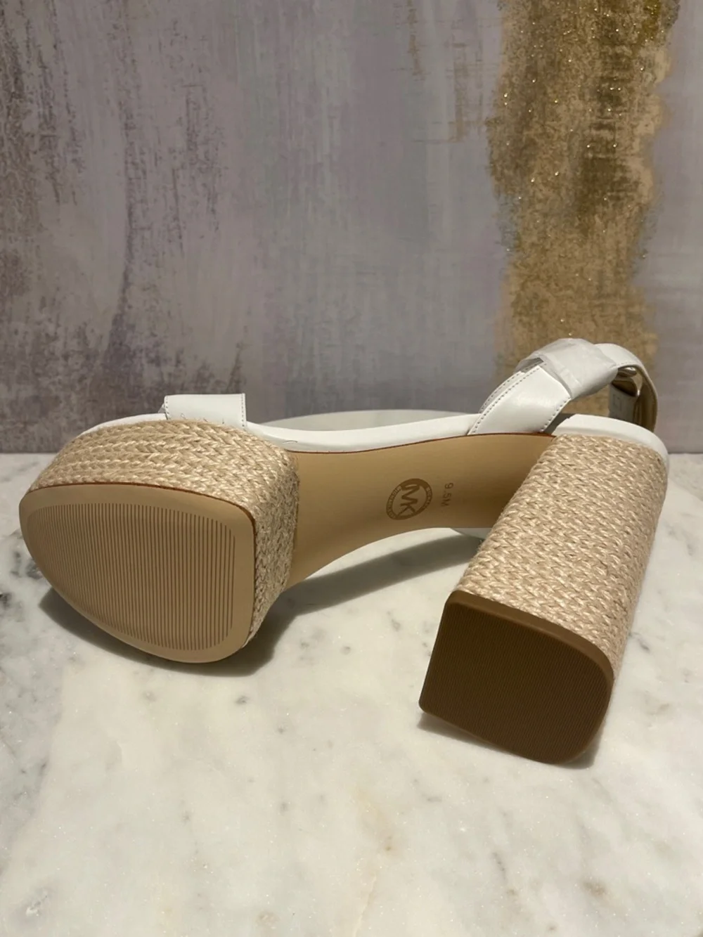 Mike Kors Women's Ashton Platforms  White Sandals with Ankle Strap (US 9.5) 😍🎁 - Picture 9 of 10
